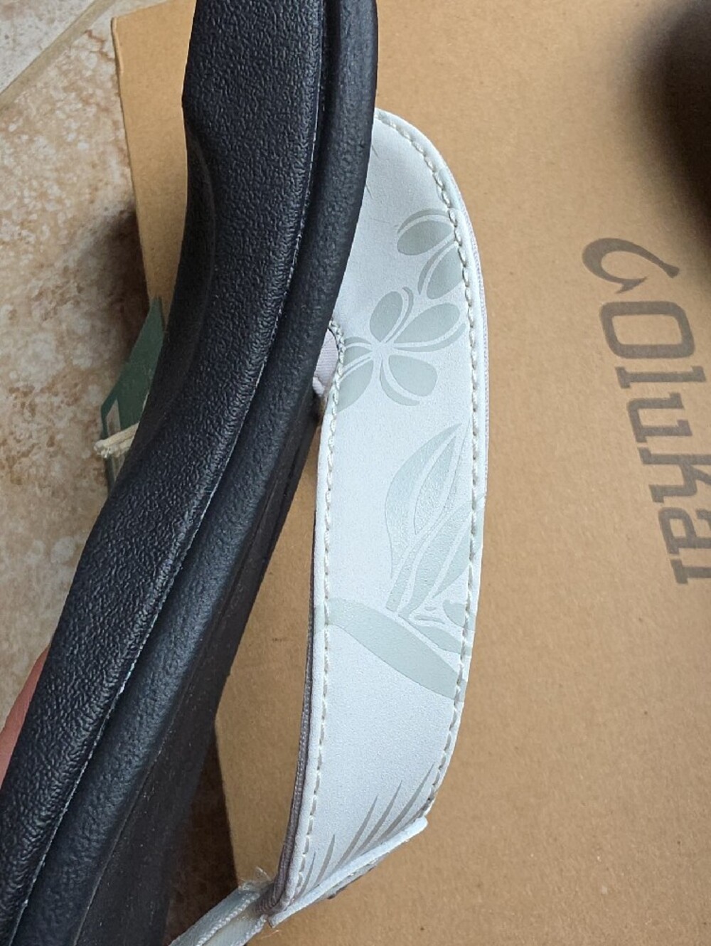 OluKai Women's Ohana Fli Flop Sandals - Picture 3 of 4